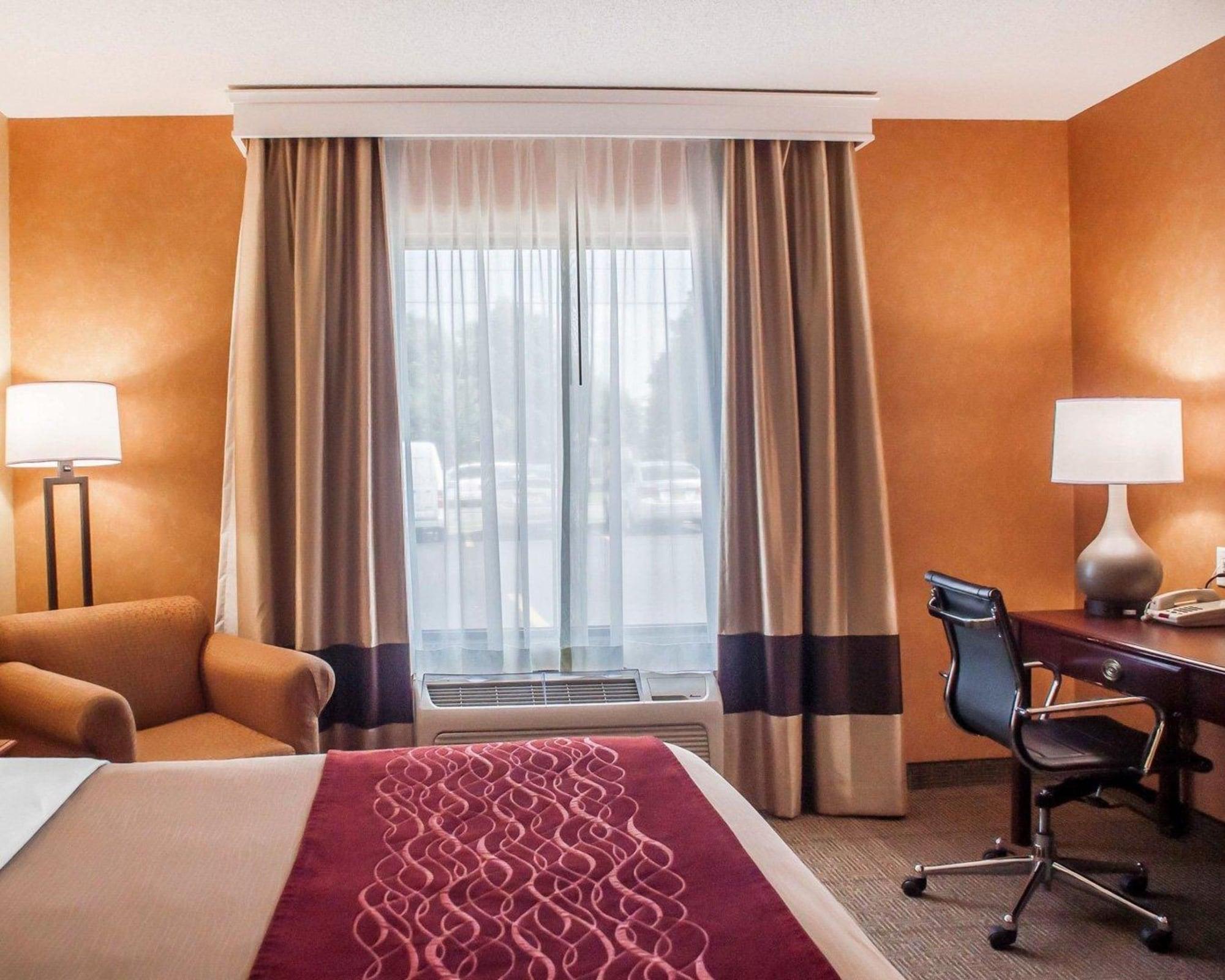 Quality Inn Near Walden Galleria Mall Cheektowaga Εξωτερικό φωτογραφία