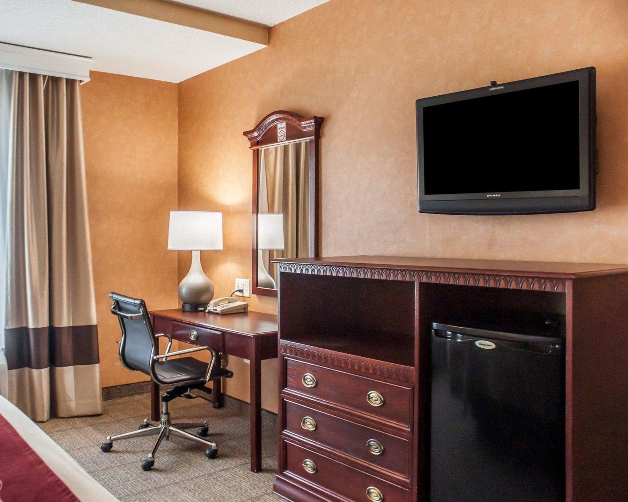Quality Inn Near Walden Galleria Mall Cheektowaga Εξωτερικό φωτογραφία