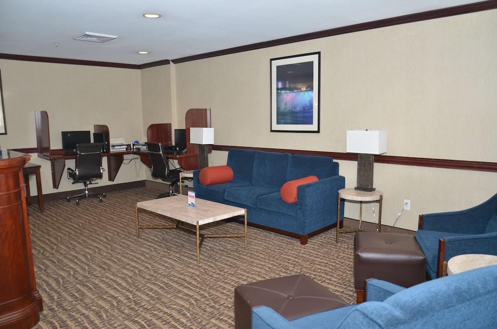 Quality Inn Near Walden Galleria Mall Cheektowaga Εξωτερικό φωτογραφία