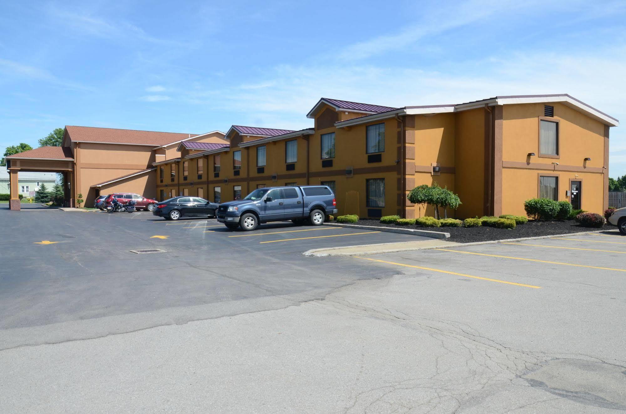 Quality Inn Near Walden Galleria Mall Cheektowaga Εξωτερικό φωτογραφία