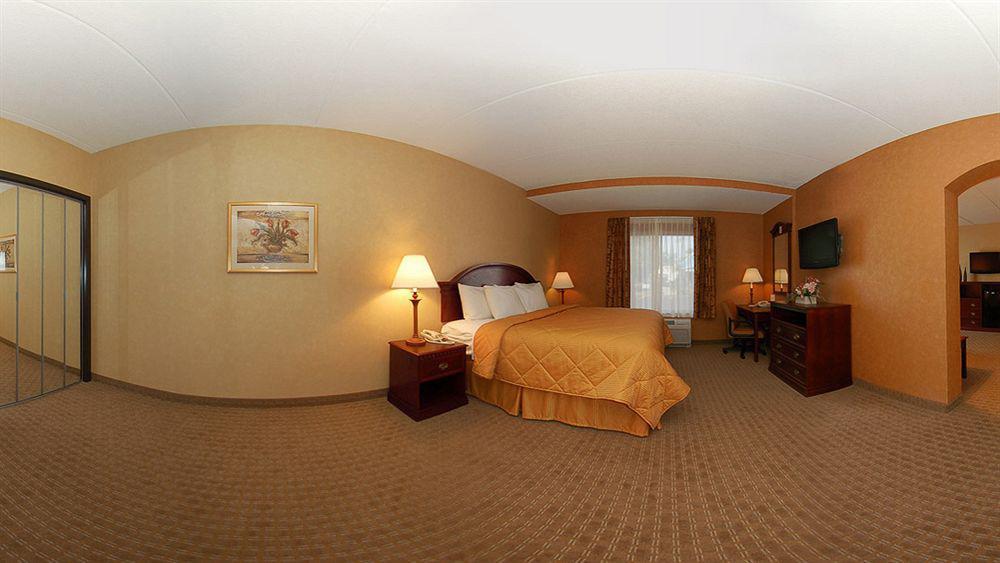 Quality Inn Near Walden Galleria Mall Cheektowaga Εξωτερικό φωτογραφία